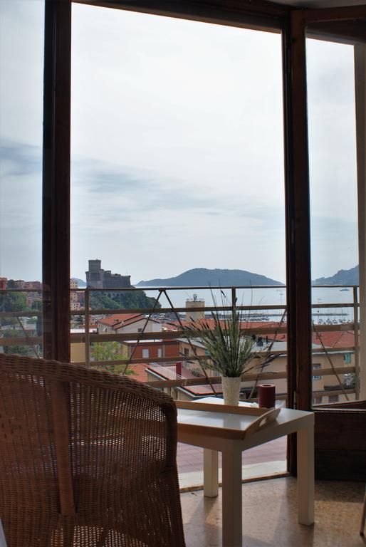 Il Terrazzo Sul Castello Apartment Lerici Exterior photo