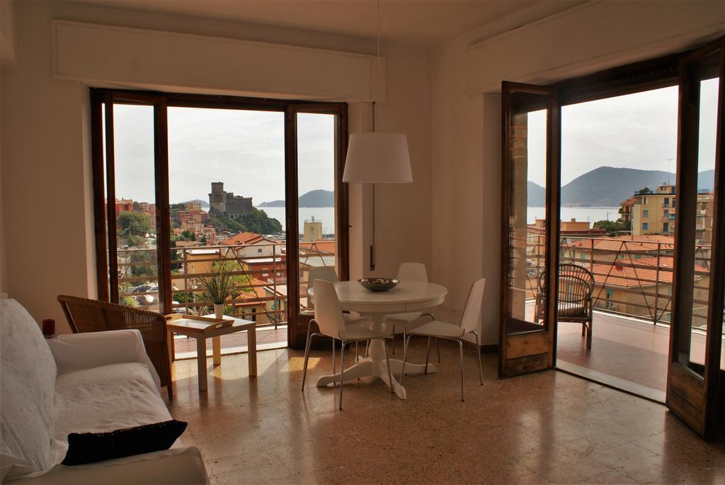 Il Terrazzo Sul Castello Apartment Lerici Exterior photo